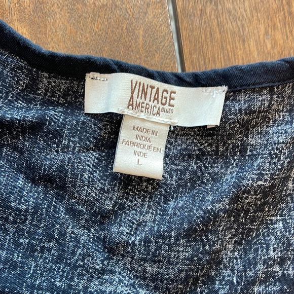 🌸Vintage American Blues cold shoulder long sleeve top - Picture 6 of 9